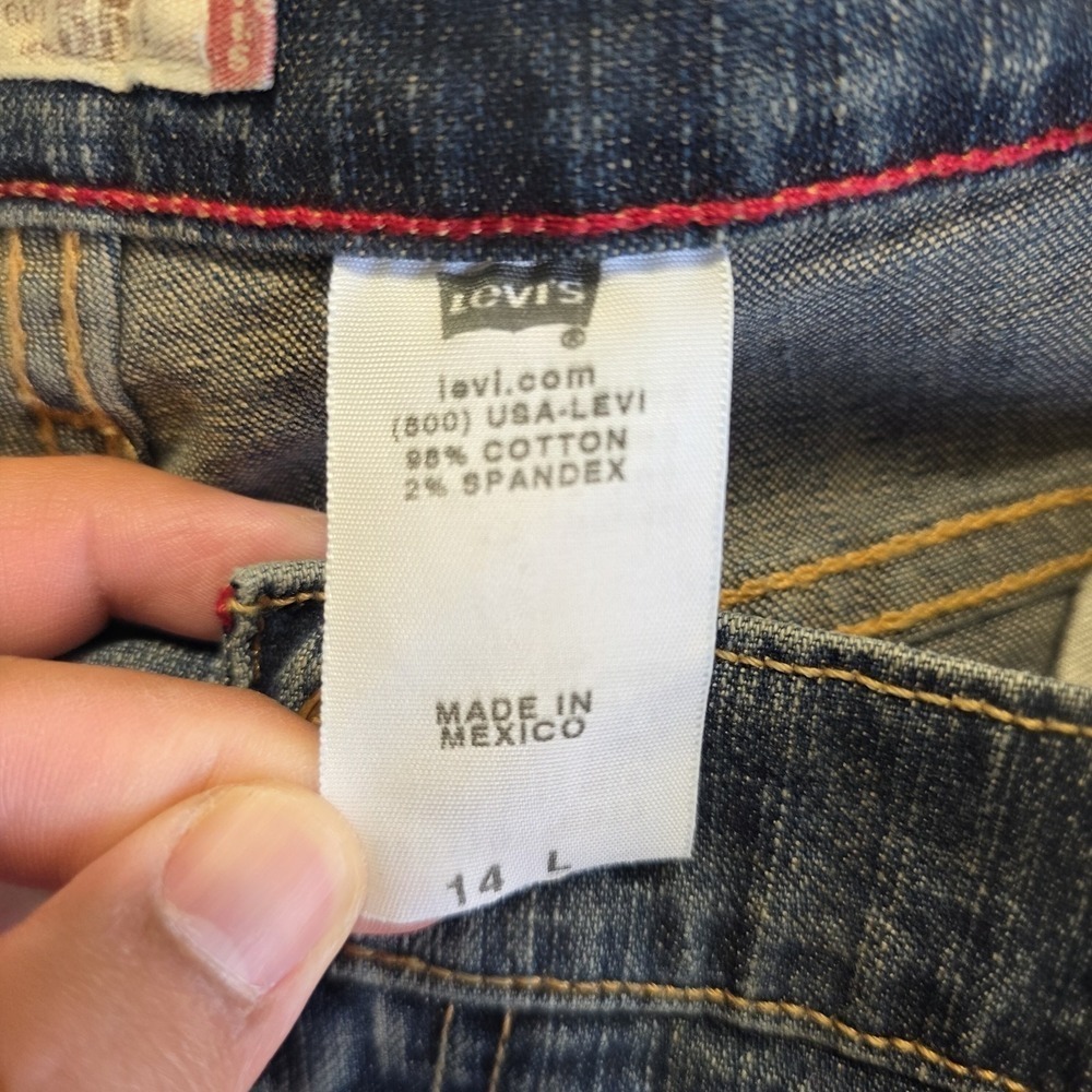 Y2K Levi's 550 Women's 34x33 Relaxed Boot Cut Jeans, Blue Stretch Dark Wash 14L - Picture 4 of 14